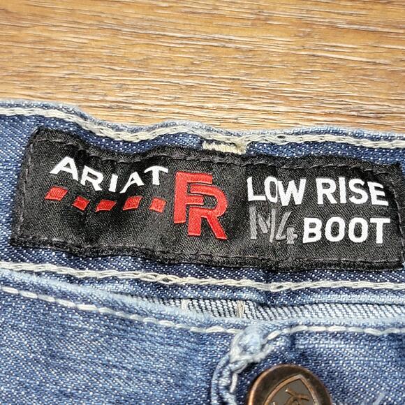 Ariat Low Rise M4 Boot Medium Wash Denim Jeans - Size 44 X 30 - Picture 8 of 9